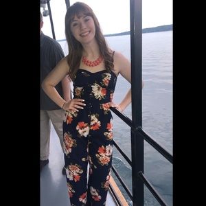 Women’s Floral pantsuit